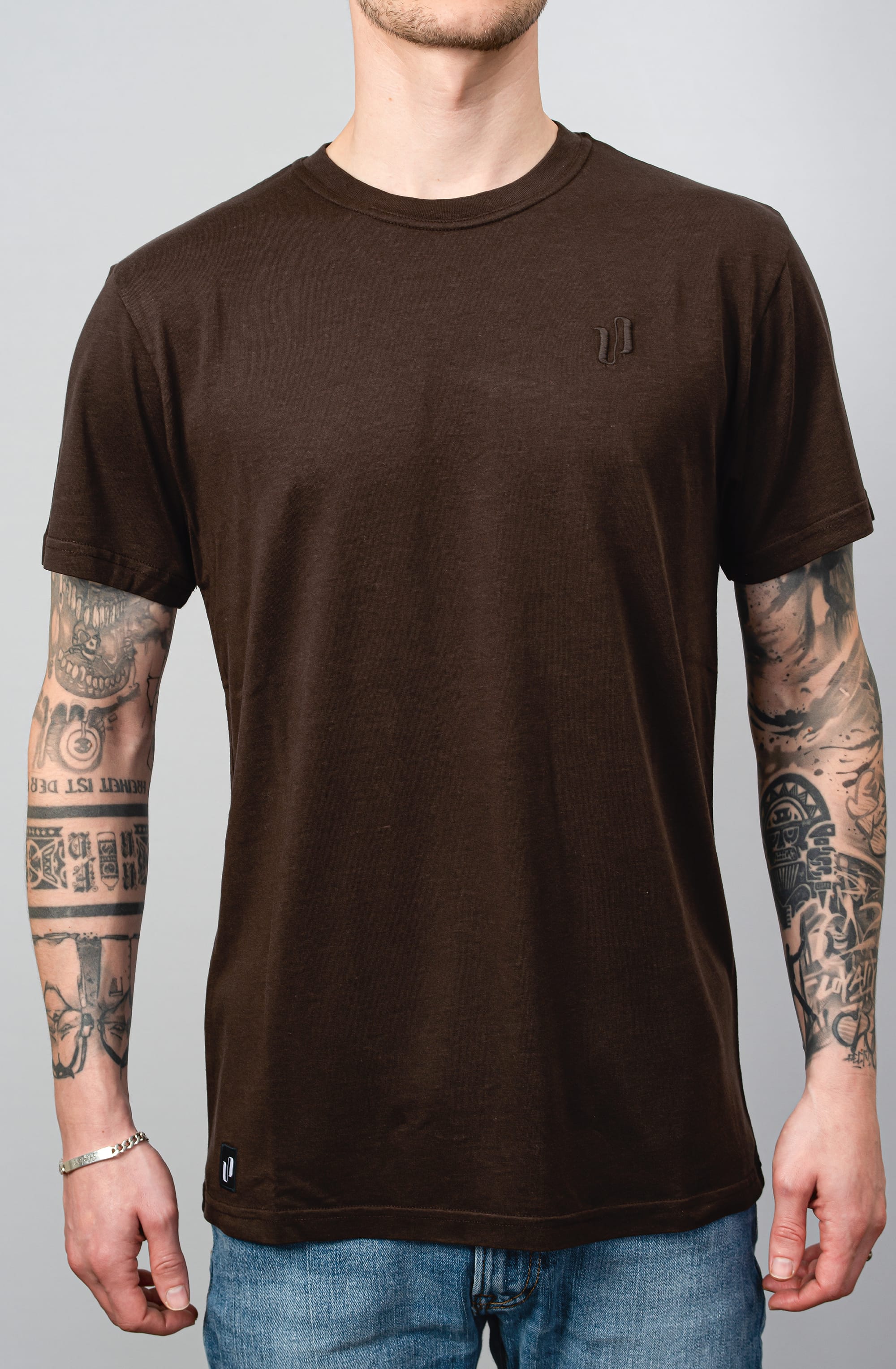 ARTIST SERIES – Upshirt Logo Molé